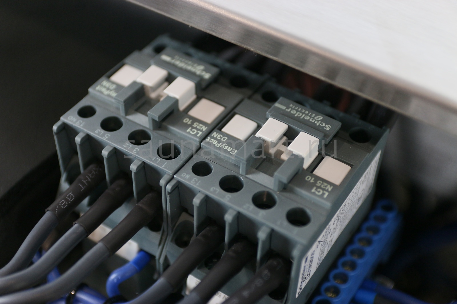 Steam generator DHT 60 (с датчиком влажности) Steam generator DHT 60 (с датчиком влажности)