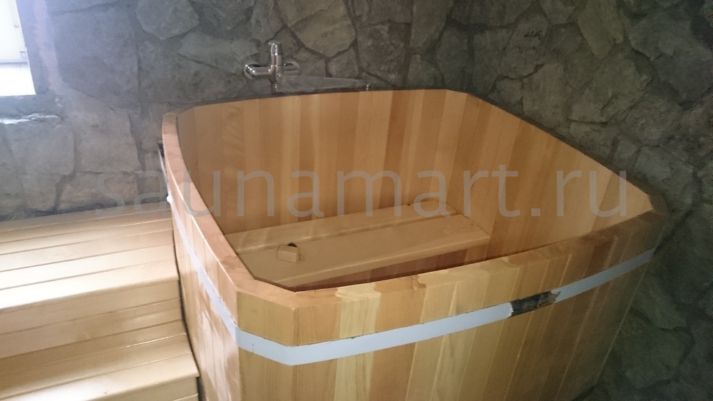 Купель прямоугольная из лиственницы 1.7 х0.9 х1.2 без покрытия CityWood Купель прямоугольная из лиственницы 1.7 х0.9 х1.2 без покрытия CityWood